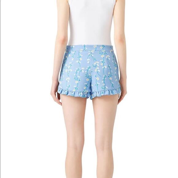 Draper James // Daisy Vine Ruffle Shorts - Picture 3 of 10